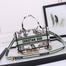 Christian Dior Shopping Bags